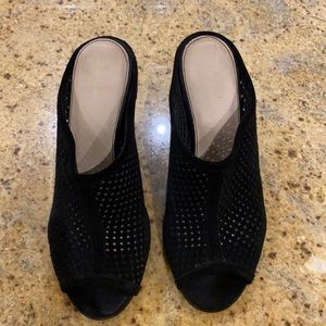 Black suede leather slip on mules. Size 38.